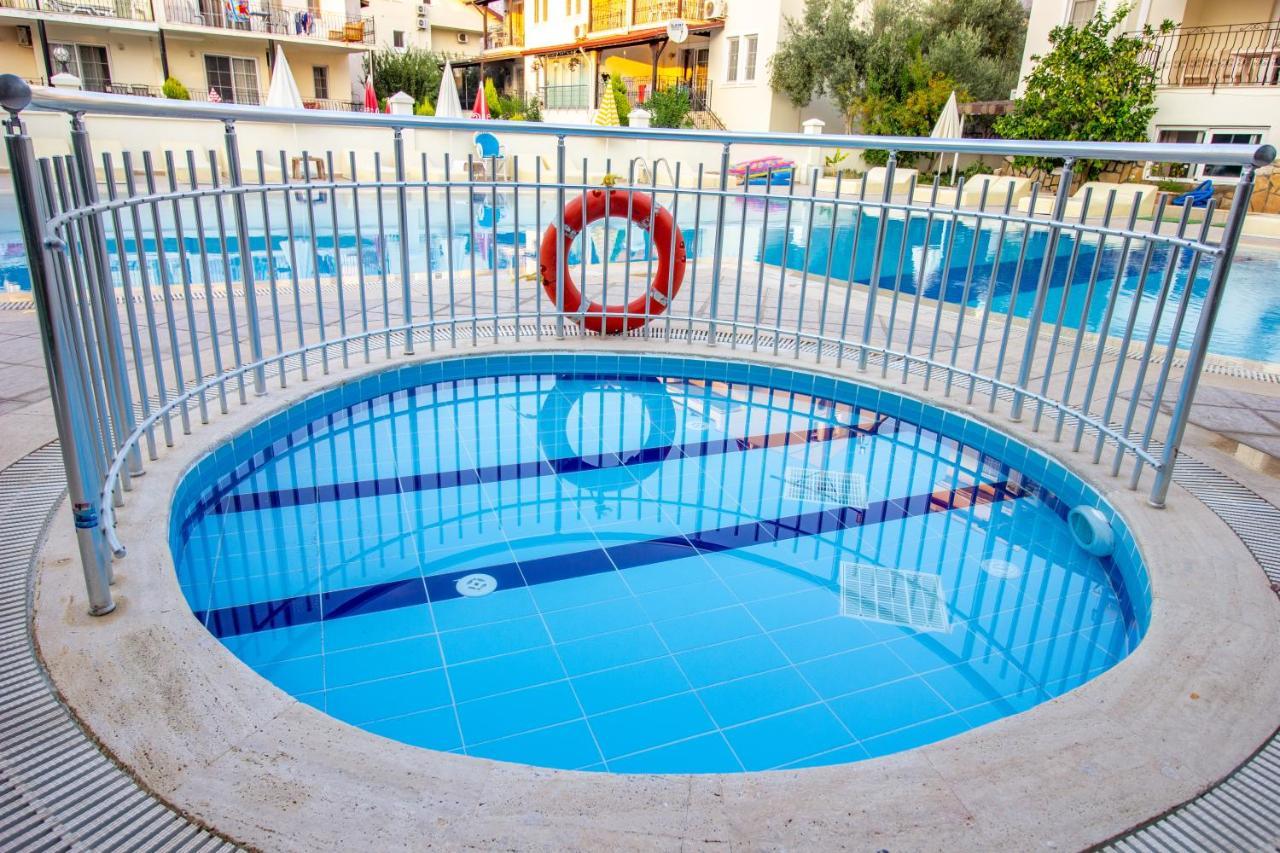 Tayfun Apart Hotel オルデニズ エクステリア 写真